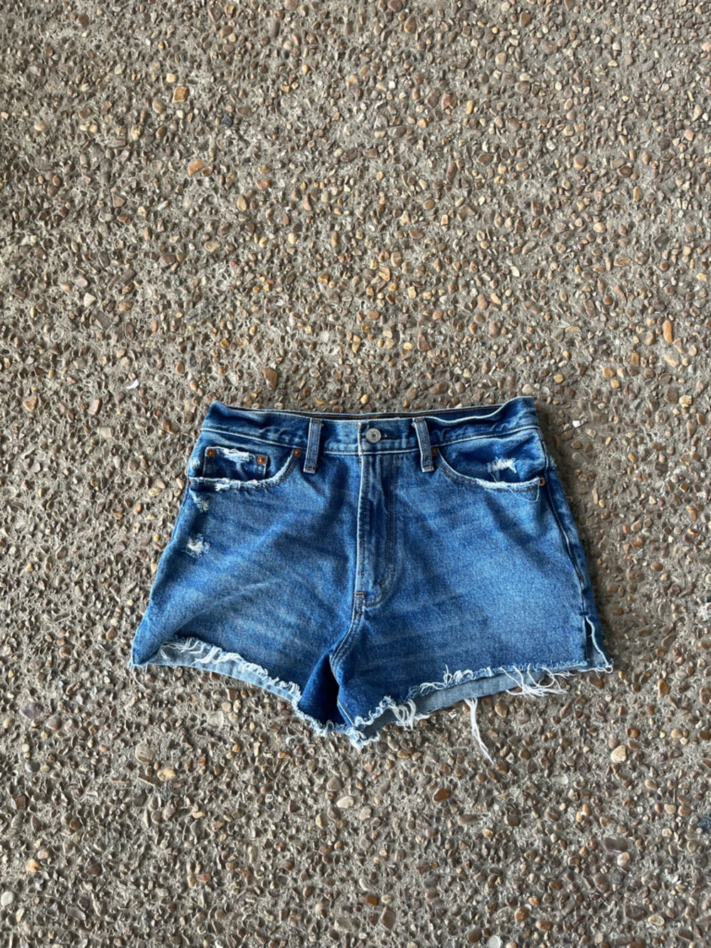 abercrombie and fitch denim shorts size 27/size 4